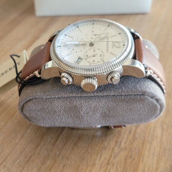 Burberry Men's "The Utilitarian" Watch (42MM) - Picture 4 of 7